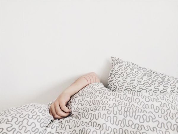 difference between sleepwear and loungewear